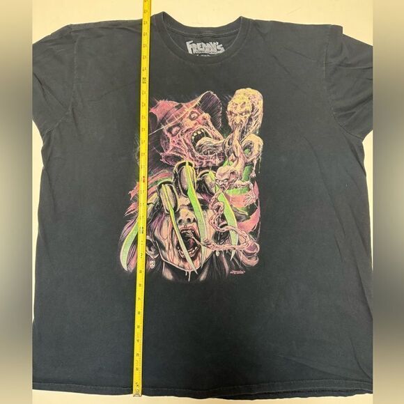 Fright Rags Freddy’s Coming For You Limited Edition Graphic Shirt Sz 2X - Picture 3 of 9